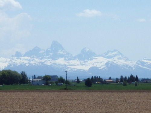GDMBR: These are the highest peaks in Grand Tetons National Park.